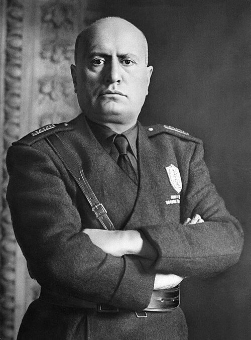 Portrait de Benito Mussolini, Politique, XXe siècle, 1883 — 1945