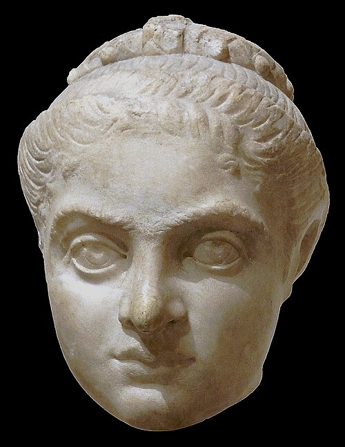 Portrait of Fausta, Politics, Antiquity, 289 — 326
