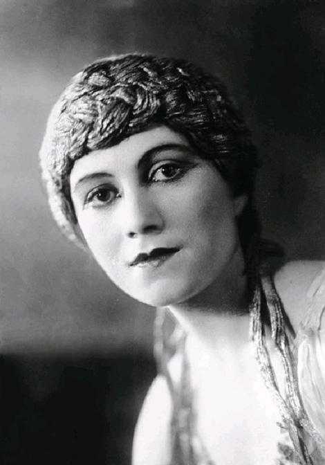 Portrait de Olga Khokhlova, Spectacle, XXe siècle, 1891 — 1955