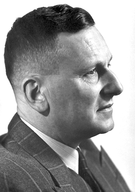 Portrait de Paul Hermann Müller, Musique, XIXe siècle, 1899 — 1965