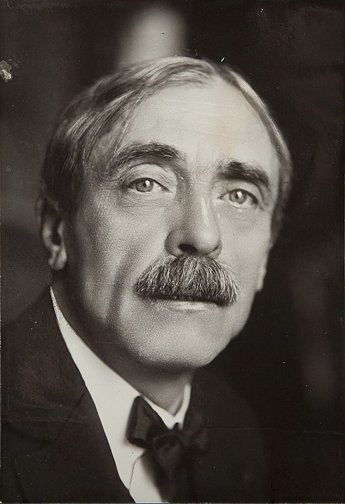Portrait de Paul Valéry, Lettres, XXe siècle, 1871 — 1945